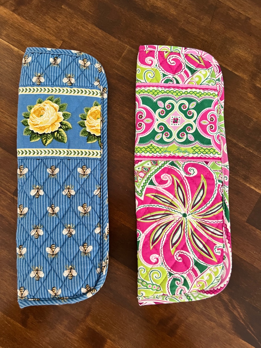 Vera Bradley Pinwheel Pink & Bees Hot Tools Sleeve Set